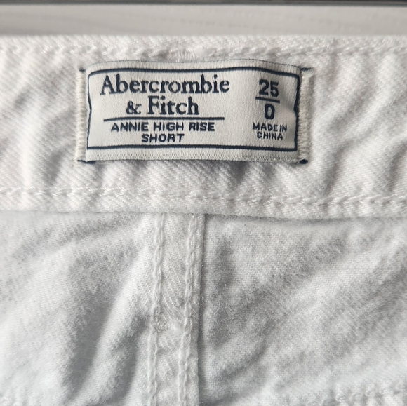 Abercrombie&fitch annie high-rise short. Size:25/0. Color:white - Picture 4 of 5